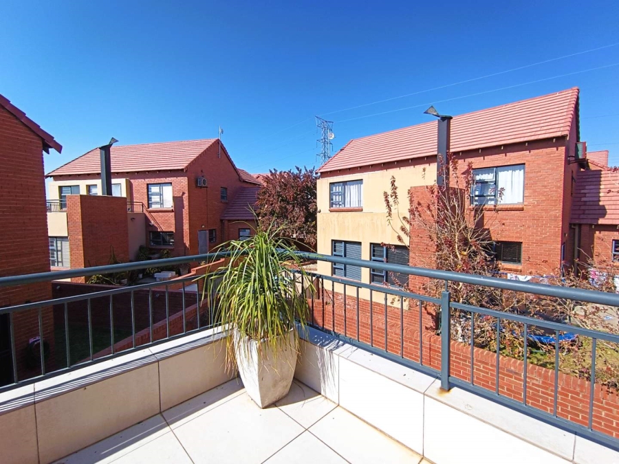 3 Bedroom Property for Sale in Wild Olive Estate Free State